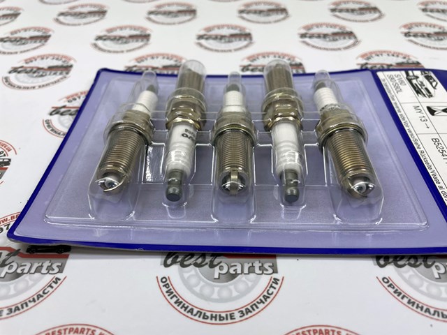 31361653 VOLVO Свеча зажигания купить в Павлоград