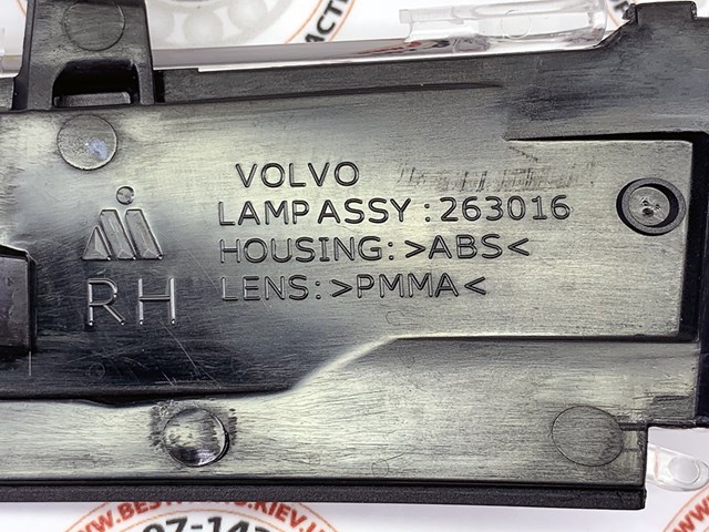 VOLVO 31371879 Указатель поворота зеркала правый в наличии Харьков
