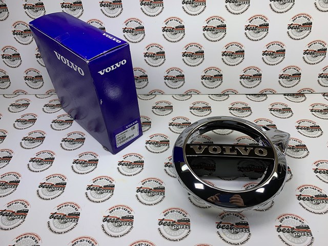 VOLVO 31383645 Эмблема решетки радиатора в наличии Украина