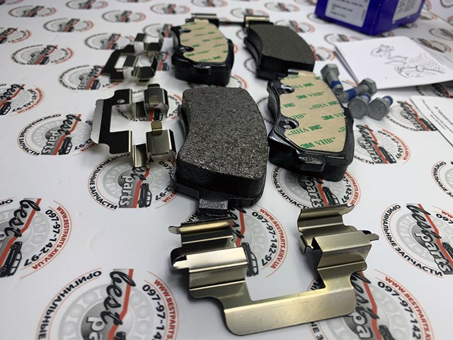 31445796 VOLVO Задние тормозные колодки купить в Одесса