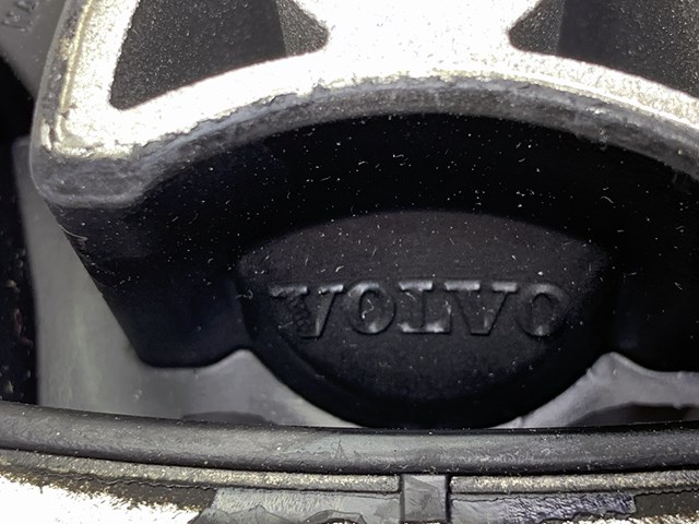 VOLVO 31670126 Правая подушка двигателя в наличии Винница