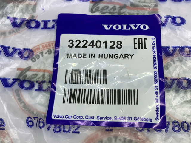 VOLVO 32240128 Сальник хвостовика редуктора заднего моста в наличии Украина