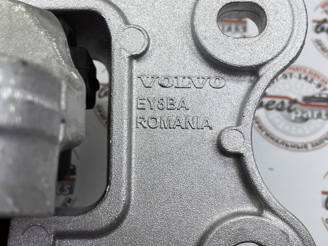 VOLVO 32255205 Подушка (опора) двигателя левая в наличии Черновцы