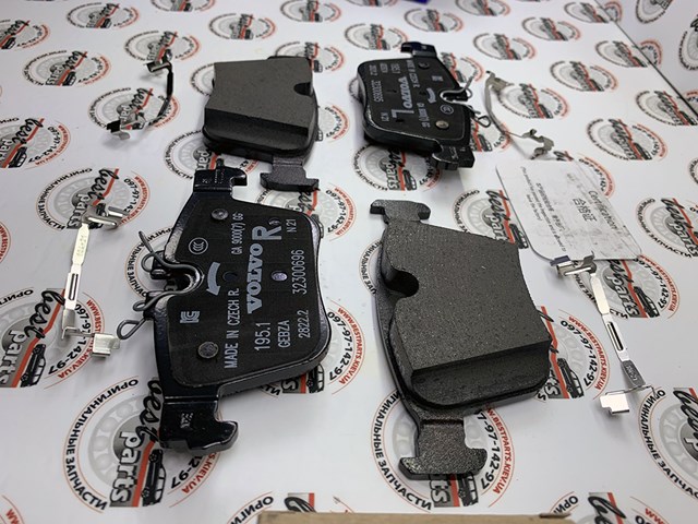 VOLVO 32287447 Колодки тормозные задние дисковые в наличии Ужгород