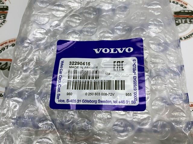 VOLVO 32290415 Свеча накала в наличии Николаев