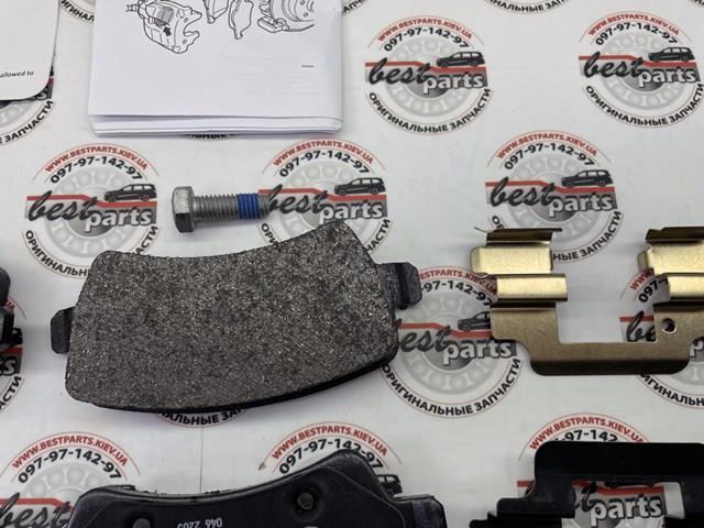 32300257 VOLVO Колодки тормозные задние дисковые купить в Киев
