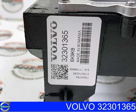 VOLVO 32301365 в наличии Тернополь