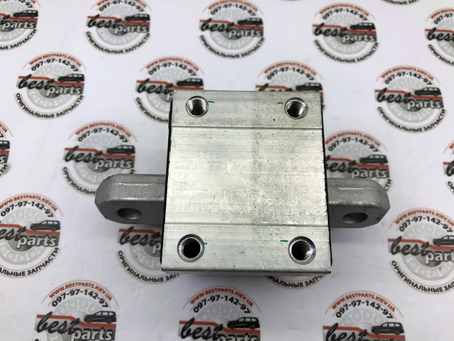 Подушка КПП 4472410113 MERCEDES