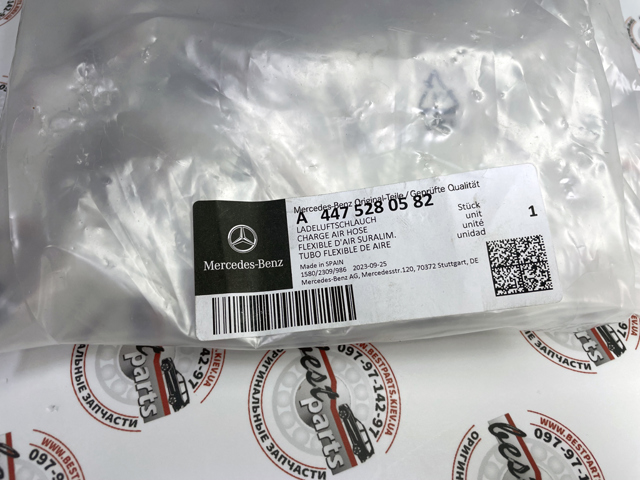 MERCEDES 4475280582 Шланг (патрубок) интеркуллера в наличии Черкассы