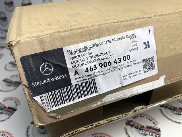 Мотор стеклоочистителя передний 4639064300 MERCEDES