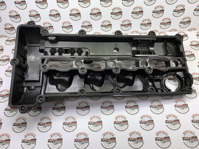 6510109018 MERCEDES Крышка клапанная купить в Полтава