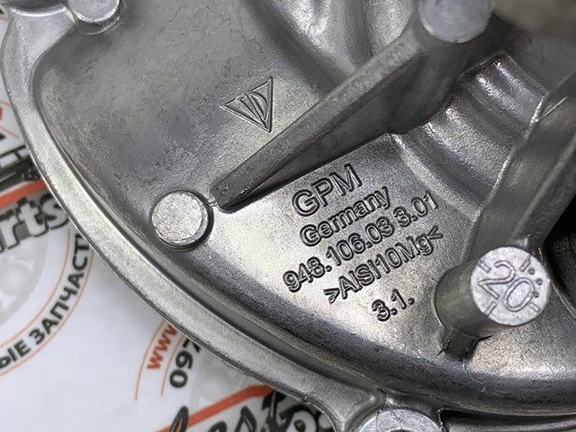 PORSCHE 94610603300 Помпа водяная (насос) охлаждения в наличии Харьков