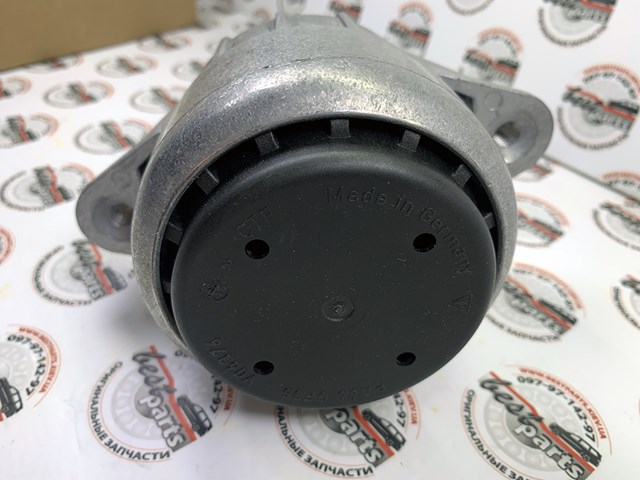 94837505713 PORSCHE Левая/правая опора двигателя купить в Полтава