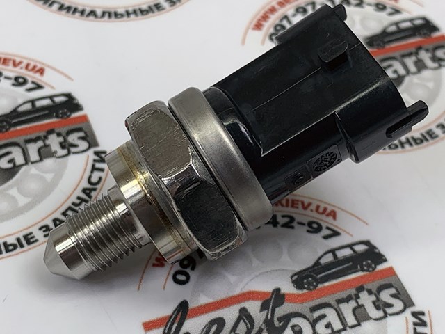 94860623003 PORSCHE Датчик давления топлива купить в Каменское