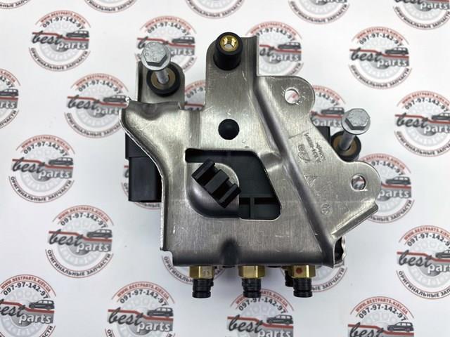 95535890300 PORSCHE Блок клапанов регулируемой подвески купить в Ужгород