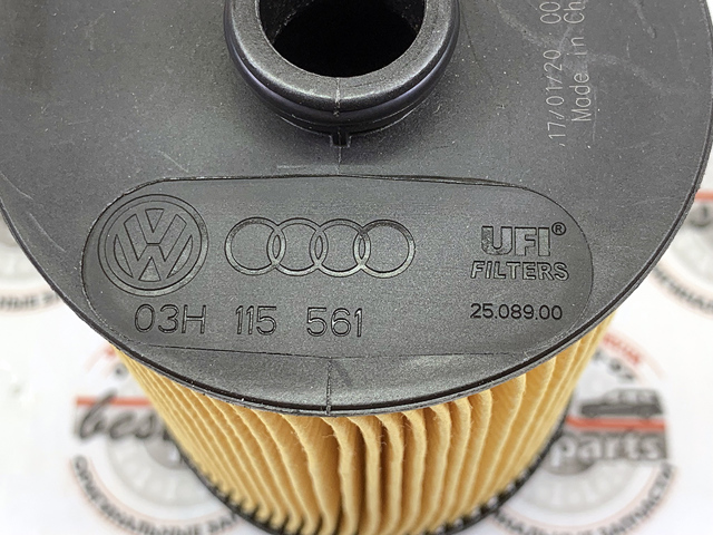 Масляный фильтр двигателя Volkswagen Passat B7