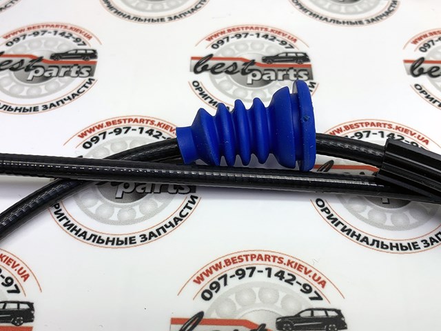 95851153501 PORSCHE Трос открывания капота задний купить в Ужгород