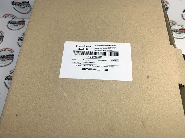 958945701 PORSCHE купить в Каменское