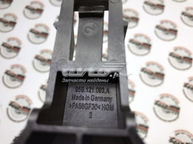 95B121093A PORSCHE Кронштейн радиатора нижний купить в Украина