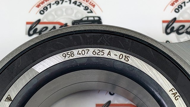 PORSCHE 95B407625A в наличии Чернигов