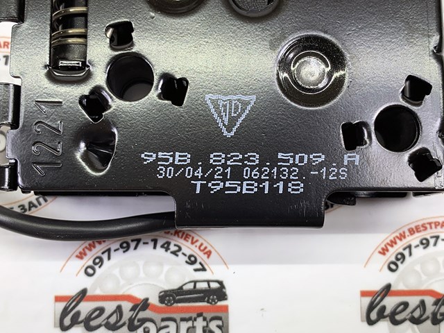 Замок крышки капота 95B823509A PORSCHE