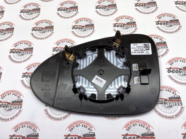 Зеркальный элемент правого зеркала заднего вида 95B857522H PORSCHE