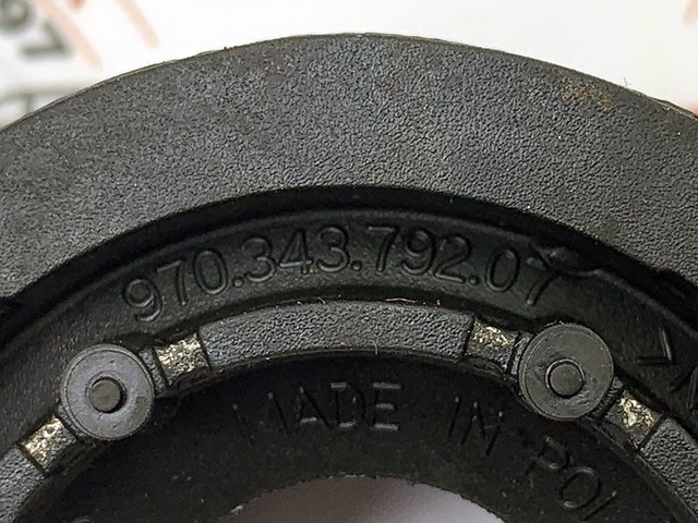 97034379207 PORSCHE Втулка стабилизатора переднего верхняя купить в Ровно