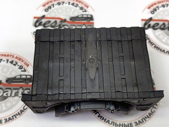 PORSCHE 97034379307 Втулка стабилизатора переднего нижняя в наличии Кривой Рог
