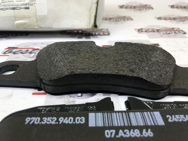 PORSCHE 97035294903 Задние тормозные колодки в наличии Кривой Рог