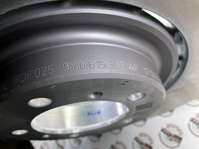 PORSCHE 9Y0615302AF Передние тормозные диски в наличии Запорожье