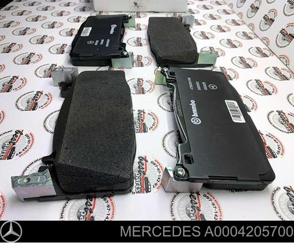 MERCEDES 0004205700 Колодки тормозные передние дисковые в наличии Черкассы
