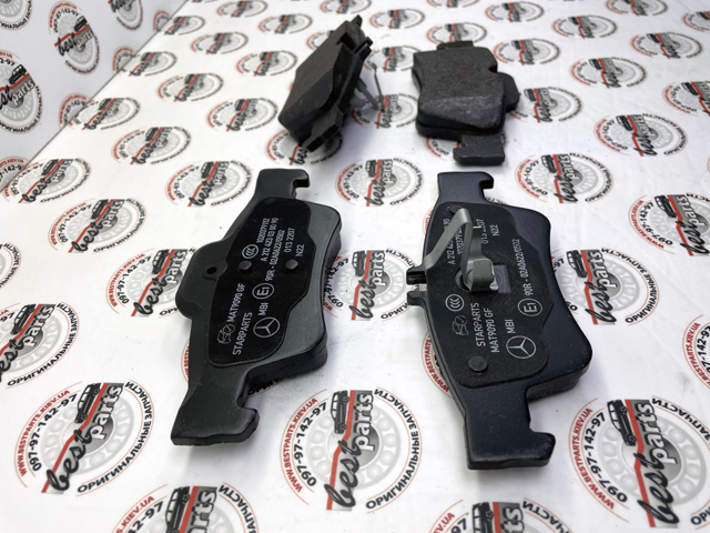 A000420960490 MERCEDES Колодки тормозные задние дисковые купить в Павлоград