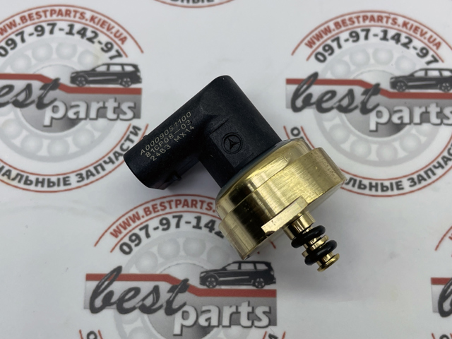 A0009051100 MERCEDES Датчик давления топлива купить в Черкассы