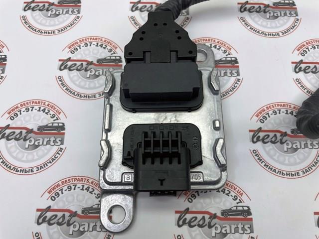 MERCEDES A000905801187 Датчик оксидов азота NOX передний в наличии Полтава