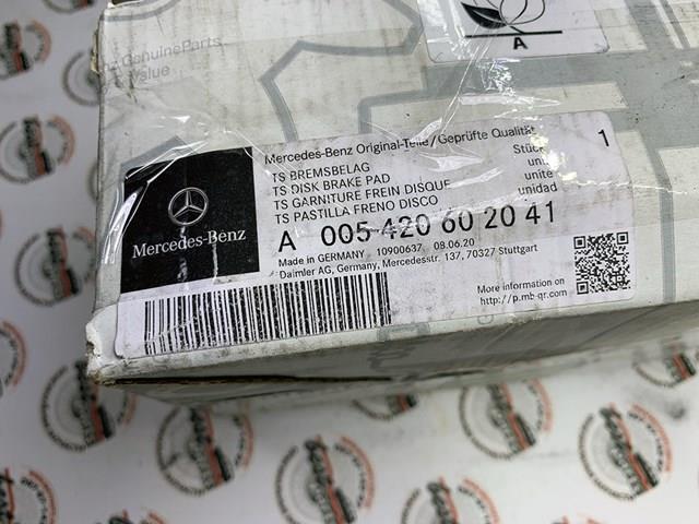 A005420602041 MERCEDES Передние тормозные колодки купить в Каменское