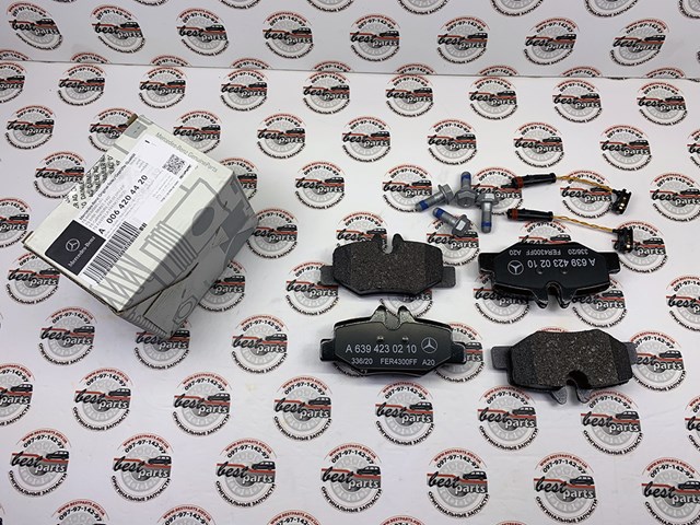 A0064204420 MERCEDES Колодки тормозные задние дисковые купить в Днепр