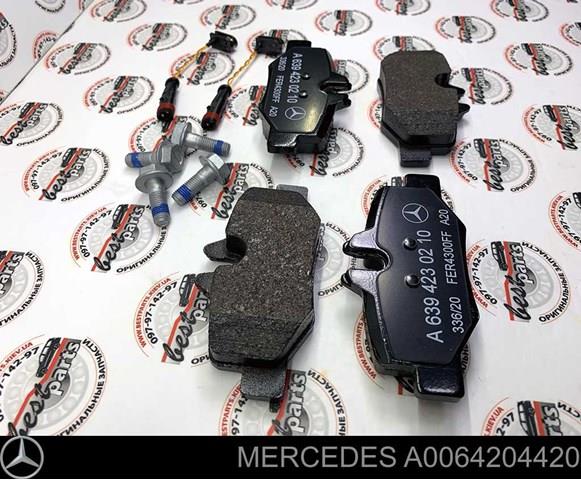 A0064204420 MERCEDES Колодки тормозные задние дисковые купить в Ровно