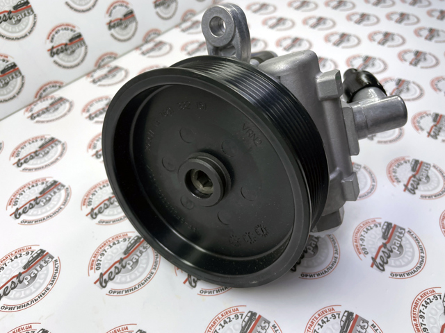 A006466310180 MERCEDES Насос гидроусилителя руля (ГУР) купить в Харьков