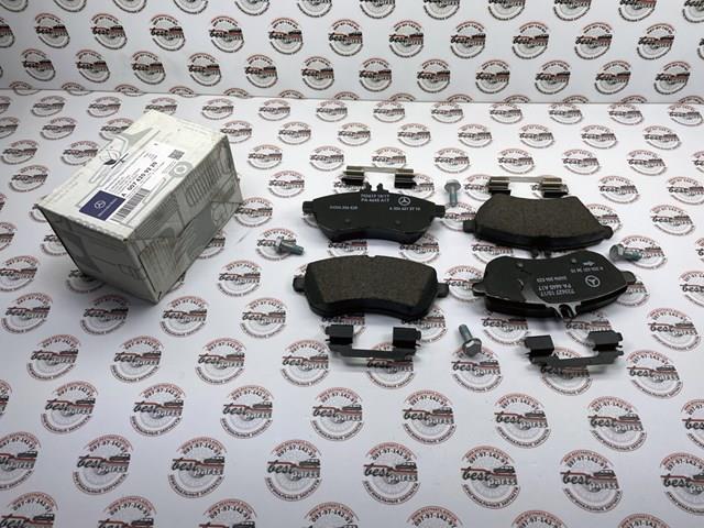 MERCEDES A0074209220 Передние тормозные колодки в наличии Кривой Рог