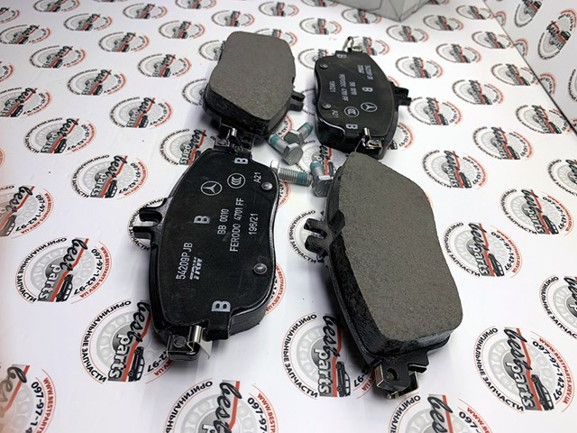 A0084200320 MERCEDES Колодки тормозные передние дисковые купить в Запорожье