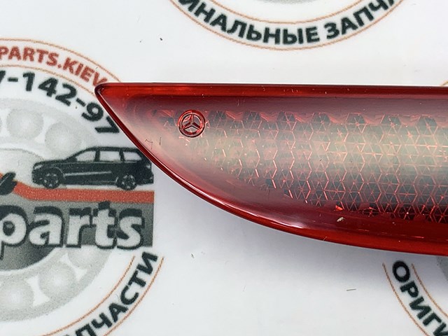 MERCEDES A0998208800 Катафот (отражатель) заднего бампера правый в наличии Николаев