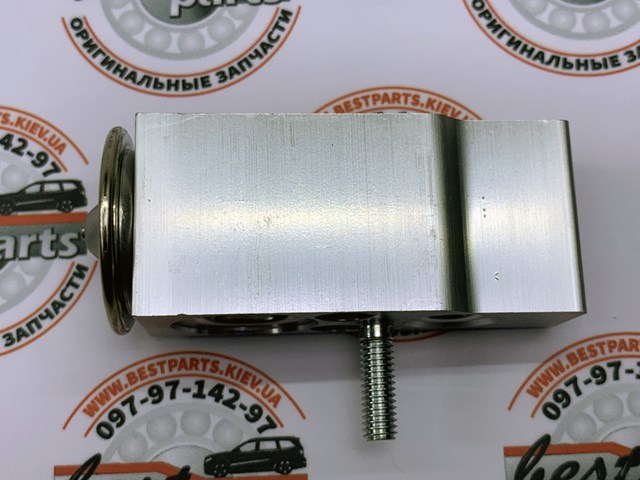 MERCEDES 1648300084 Клапан TRV кондиционера в наличии Николаев