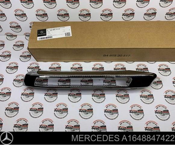 MERCEDES 1648847422 Накладка бампера переднего правая в наличии Украина