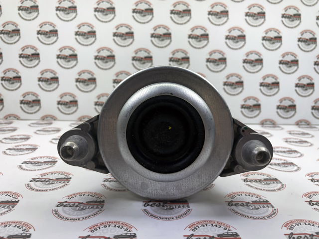 MERCEDES A204240431764 Передняя опора двигателя в наличии Николаев