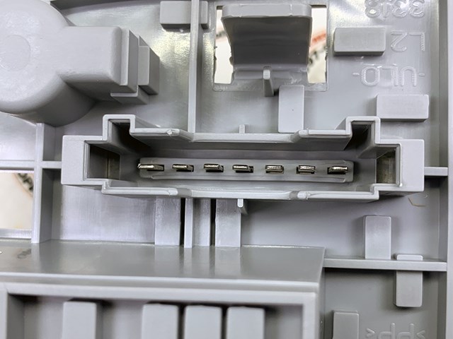 A2048201500 MERCEDES Плата заднего фонаря контактная купить в Запорожье