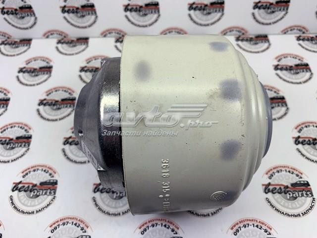 Левая подушка двигателя A211240311764 MERCEDES