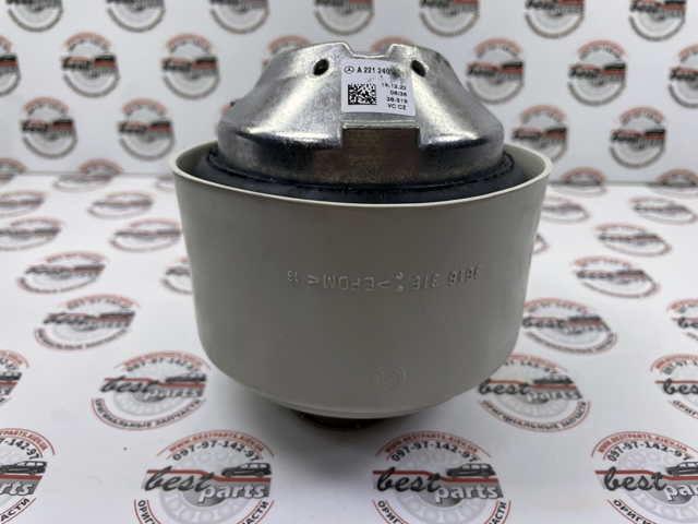 A221240181764 MERCEDES Подушка (опора) двигателя правая купить в Харьков