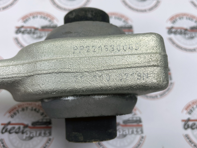 MERCEDES A221330820780 Рычаг передней подвески нижний правый в наличии Кривой Рог
