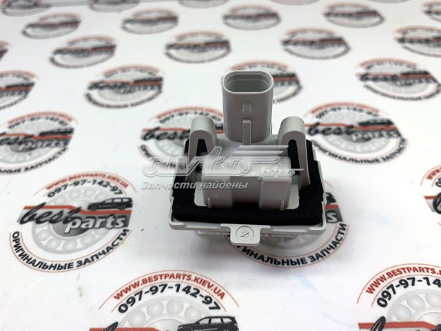 A221820085664 MERCEDES Фонарь подсветки заднего номерного знака купить в Николаев