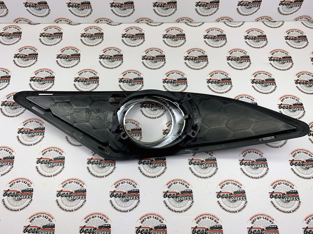 A2218850253 MERCEDES Заглушка (решетка) противотуманных фар бампера переднего правая купить в Чернигов